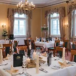 Jagdschloss Niederwald 4* Rüdesheim nad Renem