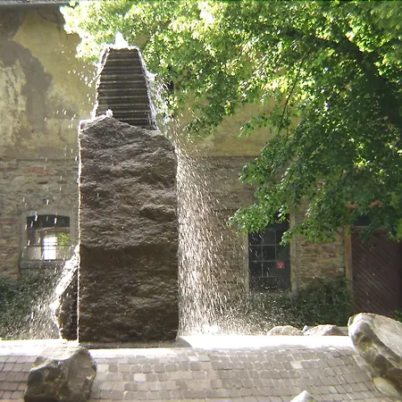 Jagdschloss Niederwald 호텔