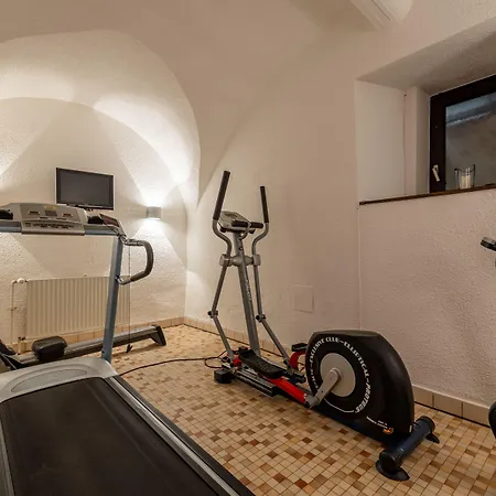 Jagdschloss Niederwald 4*