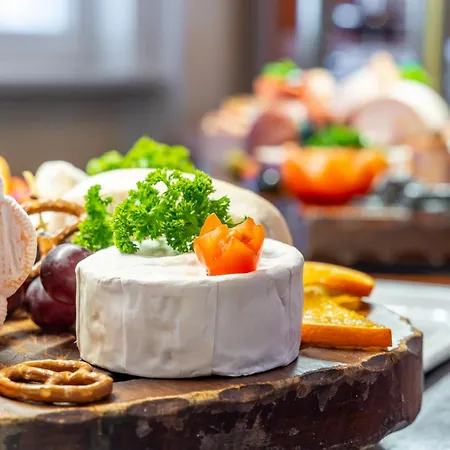 Jagdschloss Niederwald 4*