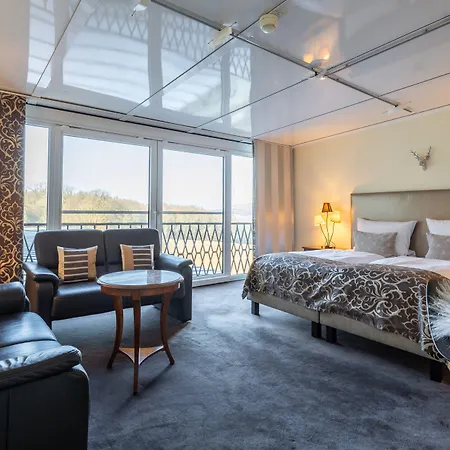 Jagdschloss Niederwald 호텔 4*