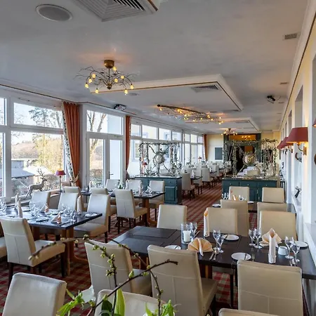 호텔 Jagdschloss Niederwald