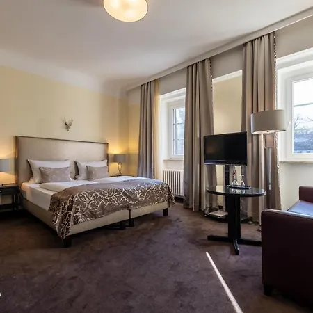 Jagdschloss Niederwald Ruedesheim am Rhein