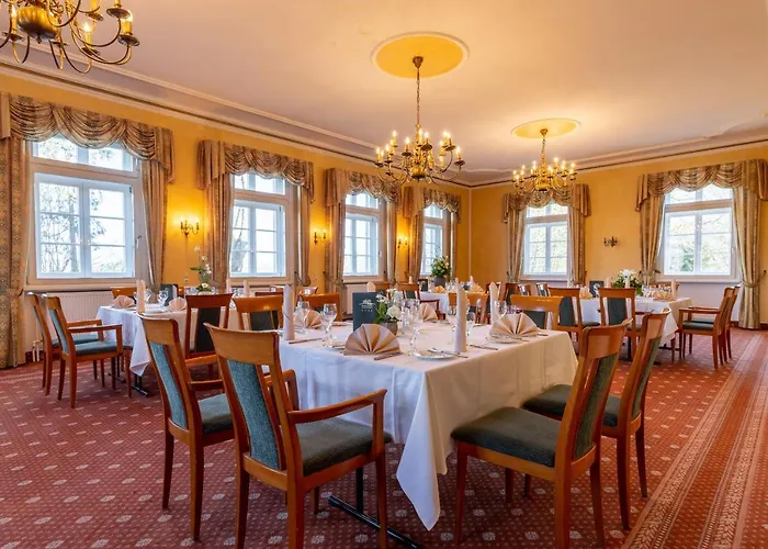 Szálloda Jagdschloss Niederwald Rüdesheim am Rhein