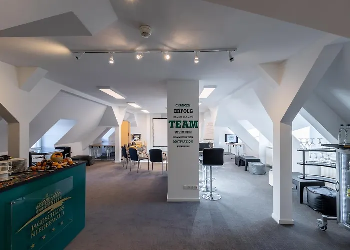 Jagdschloss Niederwald 4* Rüdesheim am Rhein