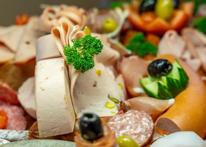 Jagdschloss Niederwald 4*